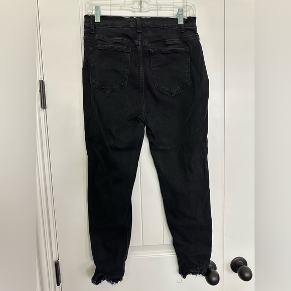 Encore Women's Black Distressed Ankle Jeans - Picture 5 of 5